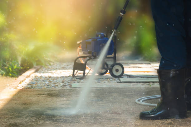 Best Pool Deck Cleaning  in Reliez Valley, CA